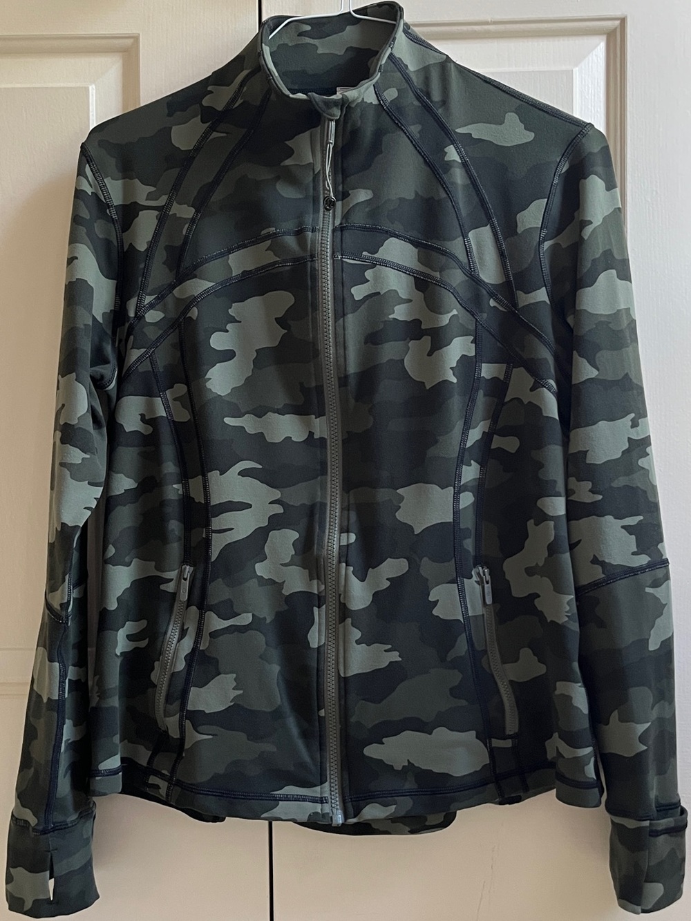 🍒LULULEMON sz 16 DEFINE Jacket HERITAGE 365 CAMO MULTI Olive Green/Blk *LUON